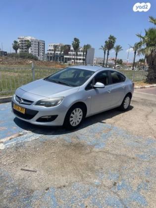 אופל אסטרה Berlina Enjoy סדאן אוט' 1.4 (140 כ"ס) בנזין 2018 למכירה בדבורה