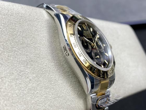 שעונים בבנייה אישית 100% זהים