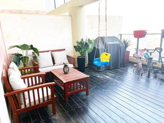 שמחה הולצברג 5 (רחובות החדשה)