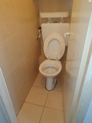 א.ד. גורדון 6 (עין גנים)