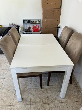 שולחן אוכל נפתח של איקאה