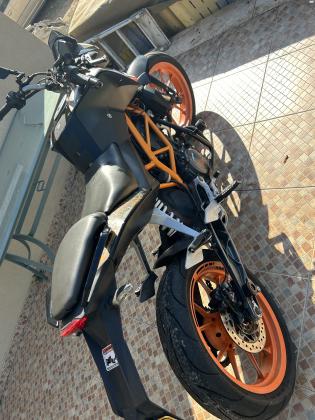 ק.ט.מ דיוק 390 (2015)