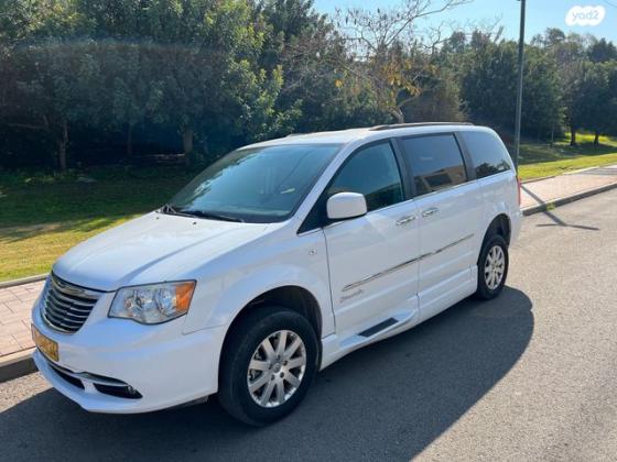 קרייזלר גראנד וויאג'ר Touring אוט' 7 מק' 3.6 (279 כ''ס) בנזין 2016 למכירה באבן יהודה