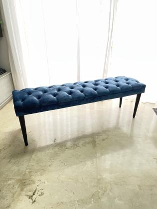 ספסל קפיטונז כחול כחדש ,