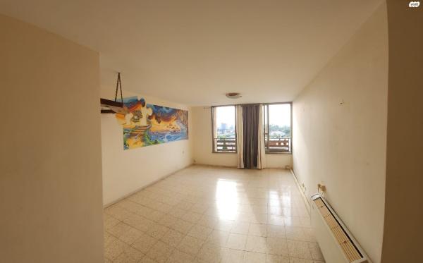 שמואל שרירא 5 (רביבים)