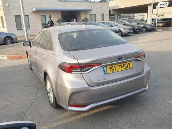 טויוטה קורולה הייבריד Sun סדאן אוט' 1.8 (98 כ''ס) בנזין 2020 למכירה ב