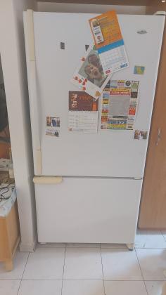 מקרר טוב מאד דגם XRBR206BW