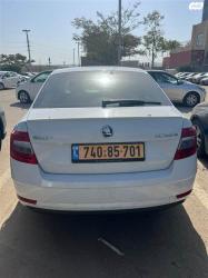 סקודה אוקטביה Exclusive אוט' 2.0 (190 כ''ס) בנזין 2019 למכירה ב