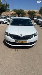 סקודה אוקטביה Ambition אוט' 1.5 (150 כ''ס) בנזין 2019 למכירה ב