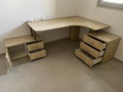 סט מלא: שולחן כתיבה משרדי