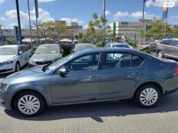 סקודה אוקטביה Ambition אוט' 1.0 (115 כ"ס) בנזין 2019 למכירה ב