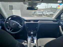 סקודה אוקטביה Ambition אוט' 1.0 (115 כ"ס) בנזין 2019 למכירה ב