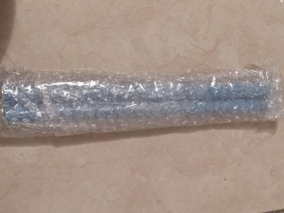 למכירה מס' אביזרים הכל חדש