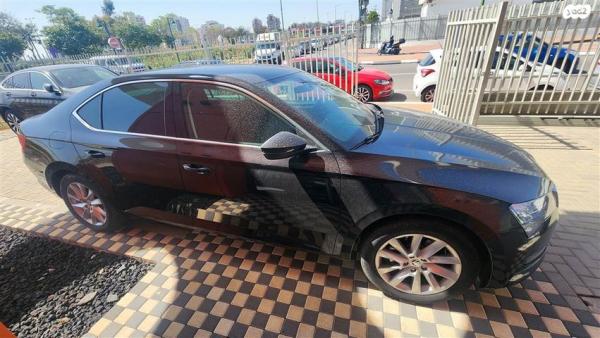 סקודה סופרב (2019 ואילך) Business אוט' 1.5 (150 כ''ס) בנזין 2020 למכירה ב