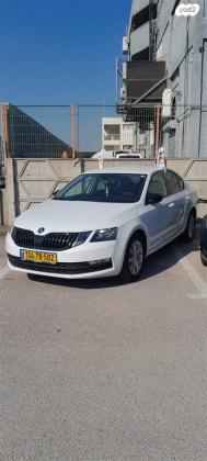 סקודה אוקטביה Ambition אוט' 1.5 (150 כ''ס) בנזין 2020 למכירה ב