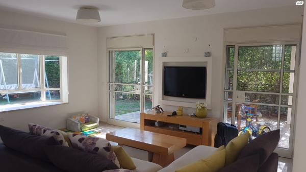 ברקת 16 (השמורה)