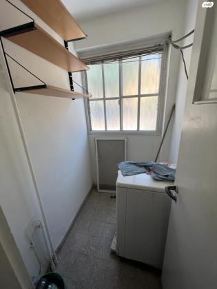 יוסף שפרינצק 315