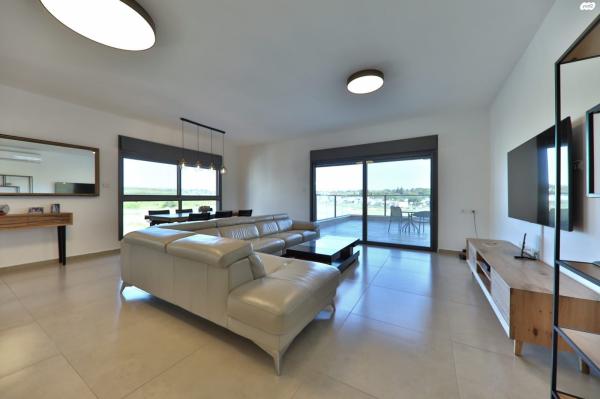 התאנים 28 (מרכז העיר)