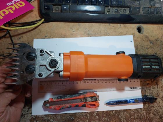 מכונת תספורת גז חשמליתW 1200