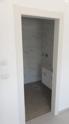 לאה גולדברג 10 (משכנות אומנים (כורדני))