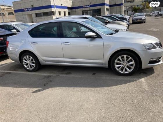 סקודה אוקטביה Ambition אוט' 1.0 (115 כ"ס) בנזין 2019 למכירה ב