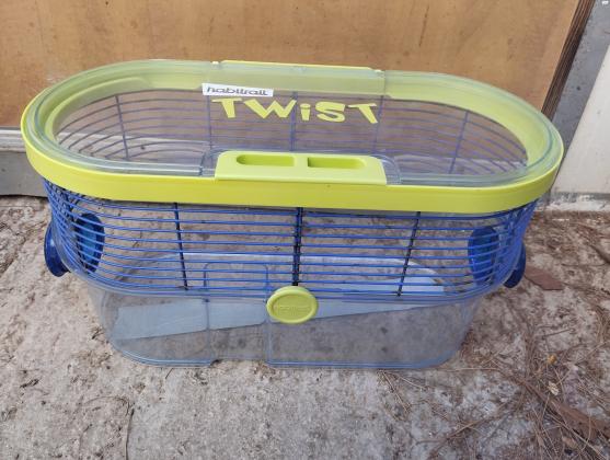 כלוב יד שנייה לאוגרים במצב כמו חדש