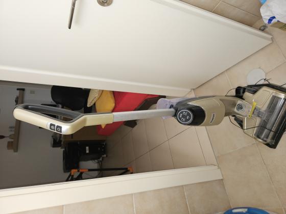 שואב אבק שוטף bobot דגם deep 832