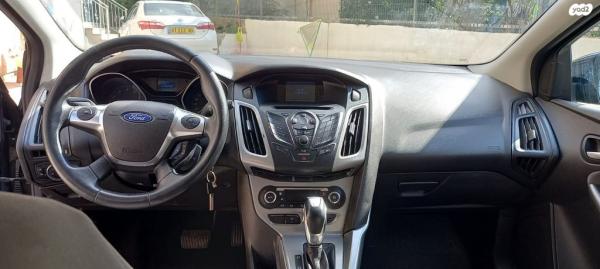 פורד פוקוס Trend סטיישן אוט' 1.6 (125 כ''ס) בנזין 2011 למכירה בעכו