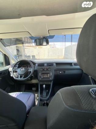 פולקסווגן קאדי מקסי Conceptline אוט' דיזל 5 מק' 3 דל' 2.0 (102 כ''ס) דיזל 2017 למכירה בראש העין