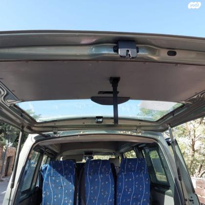 פולקסווגן טרנספורטר מסחרי/נוסעים קצר אוט' דיזל 3 מק' 3 דל' 2.5 (130 כ''ס) דיזל 2008 למכירה ברמלה