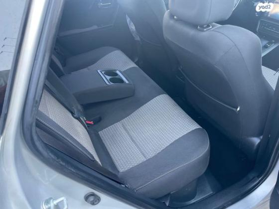 טויוטה אוריס הייבריד TS סטיישן הייבריד אוט' 1.8 (99 כ"ס) בנזין 2017 למכירה בחולון