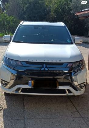 מיצובישי אאוטלנדר Intense אוט' 5 מק' 2.0 (150 כ"ס) בנזין 2019 למכירה בנהריה