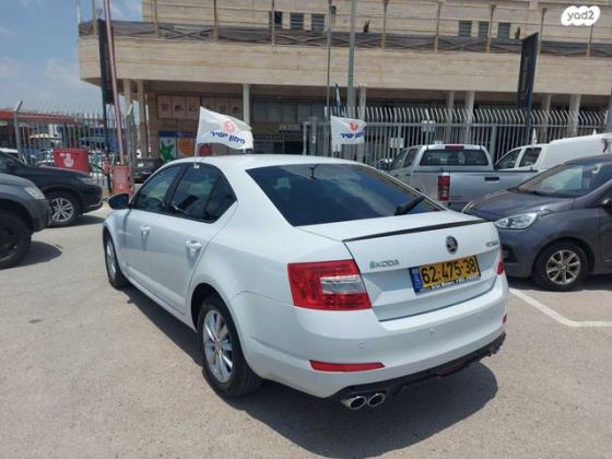 סקודה אוקטביה Style אוט' 1.4 (150 כ"ס) בנזין 2017 למכירה בעפולה