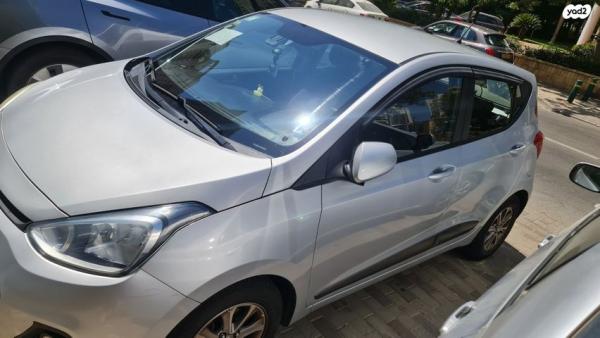 יונדאי i10 Supreme אוט' 1.2 (87 כ"ס) בנזין 2017 למכירה בפתח תקווה