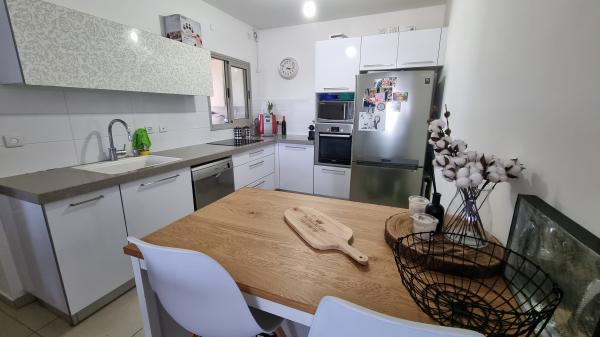 דירה 4 חדרים למכירה ברמלה | עפרה חזה | קרית האומנים - מצליח