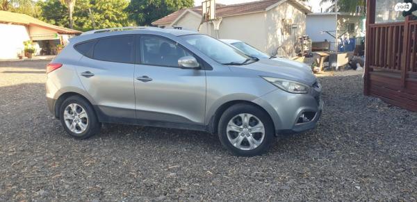 יונדאי iX35 4X4 Prime אוט' 2.0 (154 כ''ס) בנזין 2015 למכירה בחולון