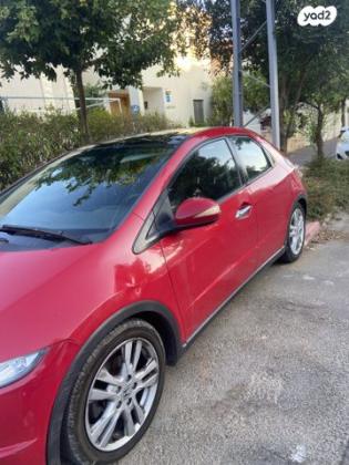 הונדה סיוויק האצ'בק החדשה Sport אוט' 1.8 (140 כ''ס) בנזין 2012 למכירה בכפר סבא