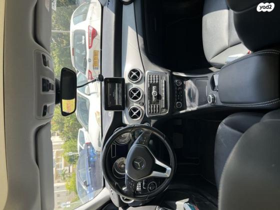 מרצדס GLA GLA200 Urban אוט' 1.6 (156 כ''ס) [2014-2017] בנזין 2015 למכירה בחולון