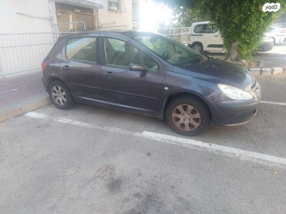 פיג'ו 307 XT טיפטרוניק 5 דל' 1.6 (110 כ"ס) בנזין 2003 למכירה בנשר