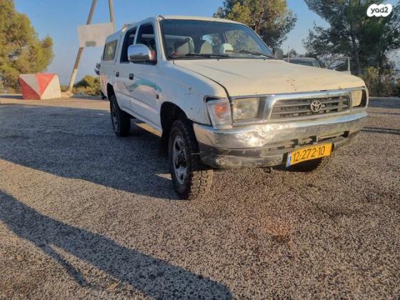 טויוטה היילקס 4X4 4X4 SR דאבל קבינה ידני דיזל 2.4 (90 כ''ס) דיזל 2001 למכירה במגאר