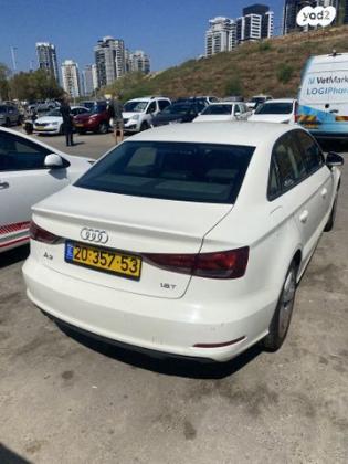 אאודי A3 Executive סדאן אוט' 1.8 (180 כ"ס) בנזין 2014 למכירה בחולון