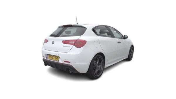 אלפא רומיאו ג'ולייטה תלתן ירוק Veloce SR Pack אוט' 1.7 (240 כ"ס) בנזין 2019 למכירה ב