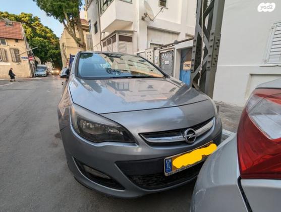 אופל אסטרה Berlina Enjoy סדאן אוט' 1.4 (140 כ"ס) בנזין 2014 למכירה בתל אביב יפו