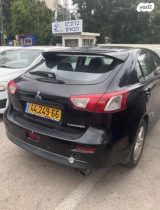 מיצובישי לנסר ספורטבק Sport אוט' 5 דל' 1.8 (140 כ"ס) בנזין 2009 למכירה בהרצליה