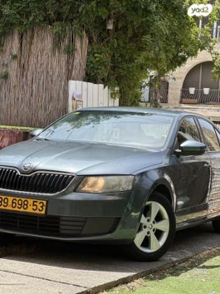סקודה אוקטביה Ambition אוט' 1.2 (105 כ''ס) בנזין 2014 למכירה בקרית ים