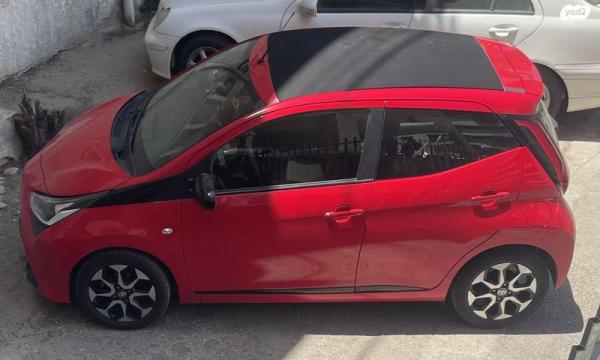 טויוטה אייגו (AYGO) Open Top אוט' 1.0 (72 כ''ס) בנזין 2020 למכירה ברמת גן
