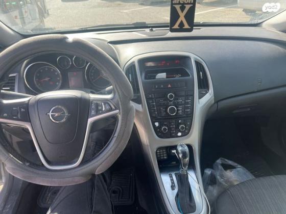 אופל אסטרה Berlina Enjoy סדאן אוט' 1.4 (140 כ"ס) בנזין 2012 למכירה בקרית שמונה