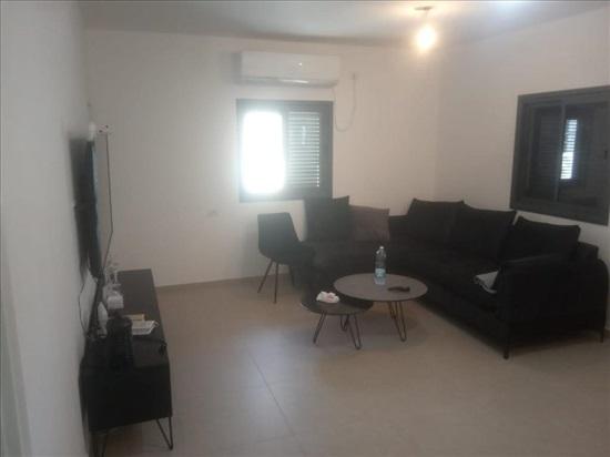 דירה 3 חדרים למכירה בגבעת שמואל | שדרות לוחמי הגטאות | בית וקאנטרי