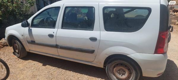 רנו לוגאן MCV 4X4 E1 ידני 1.6 (85 כ''ס) בנזין 2011 למכירה בשילה