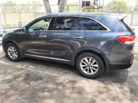 קיה סורנטו Urban אוט' 7 מק' 2.4 (188 כ"ס) בנזין 2016 למכירה בפתח תקווה